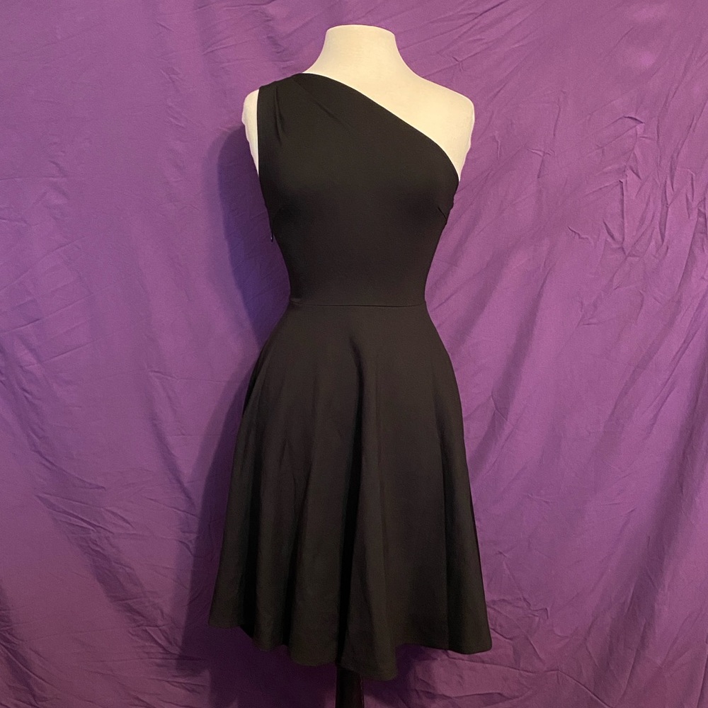 One-Shoulder Black Fit-and-Flare Dress from Sarin Mathews. Size S.
